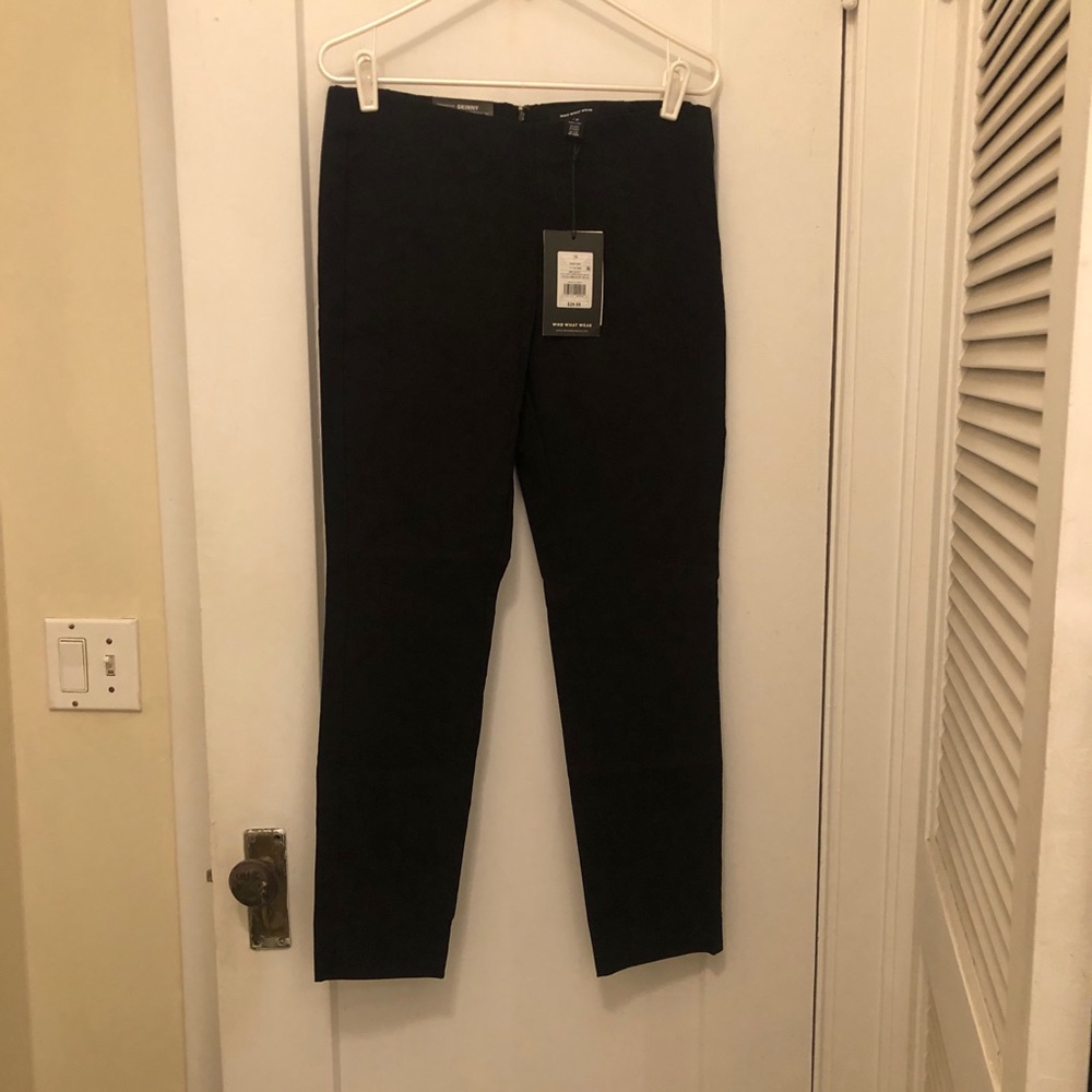 NWT WHOWHATWEAR. Black Skinny Pants
